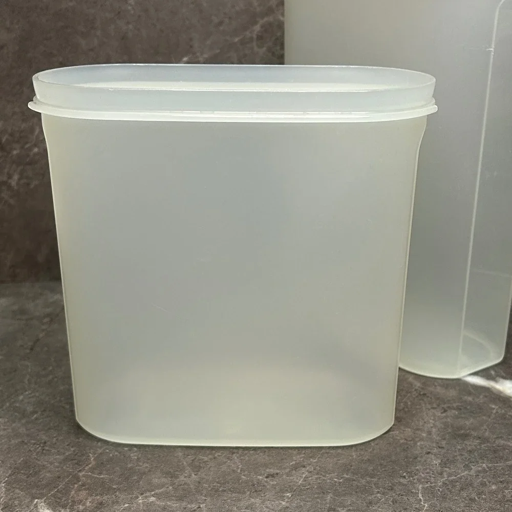 Tupperware Modular Mates Oval Canisters Set of 2 Clear with only one Green Lid